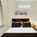 Super Hotel O Eswar Guest House