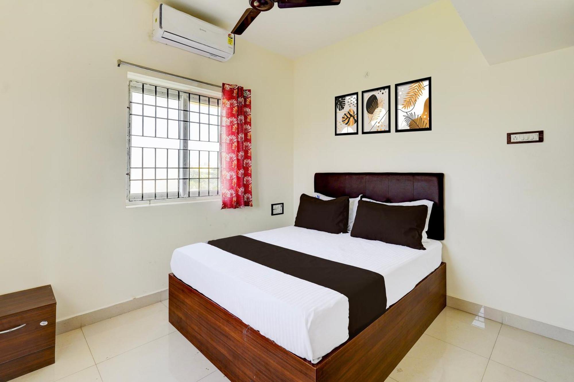 Hotel O Eswar 3*